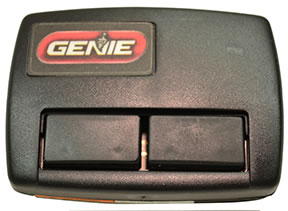 625-G-GIDFX1.S (Genie Commercial 1 Button Remote. Intellicode; 315 MHz. Operates 1 door.)